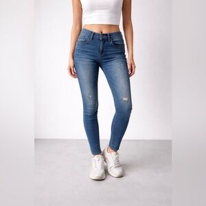 KUT from the Kloth Donna Ankle Skinny Jeans - Distressed Blue - Size 6 Petite